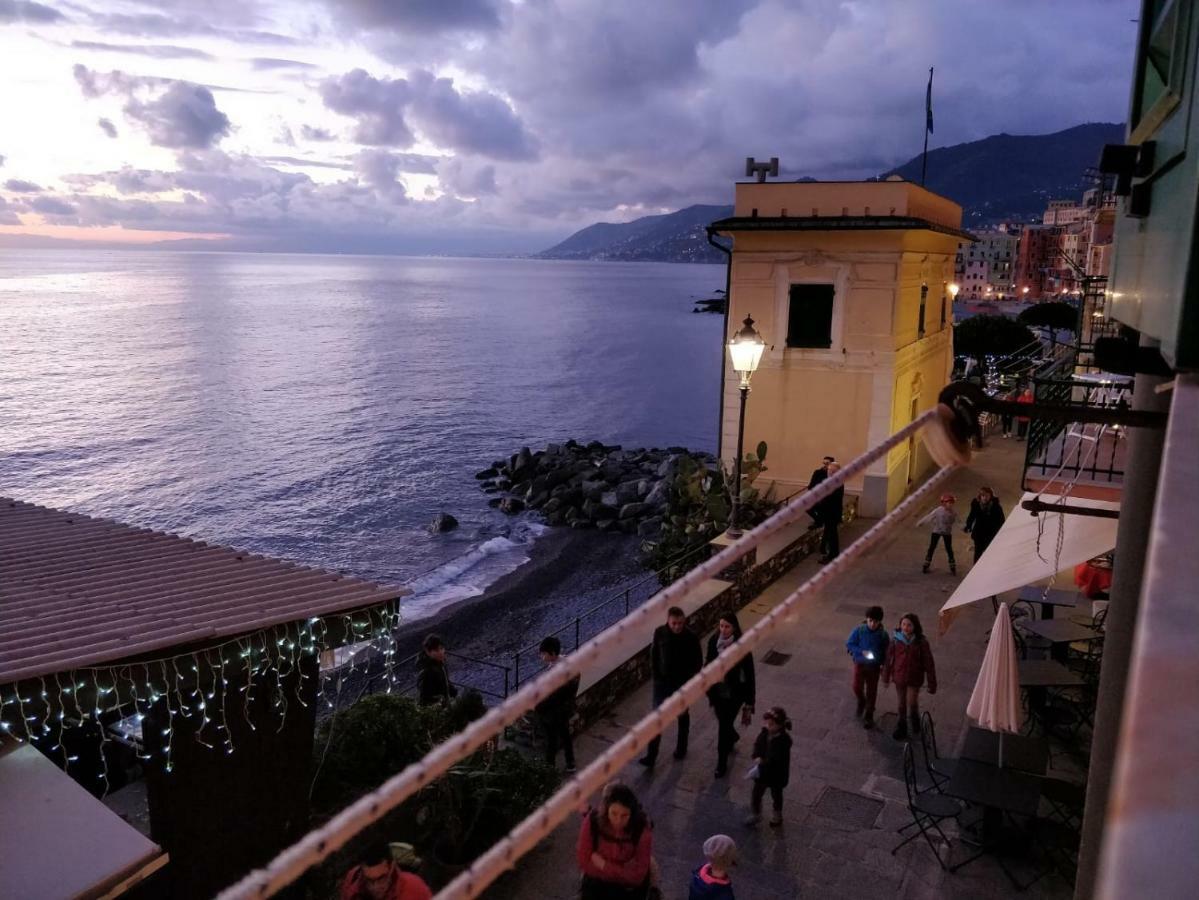 Апартаменты Le Finestre Sul Mare Камольи Экстерьер фото